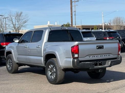Used 2018 Toyota Tacoma SR5 image 36