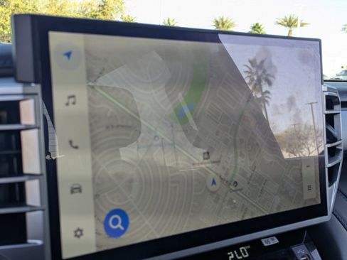 Used 2025 Toyota Tundra Platinum image 21