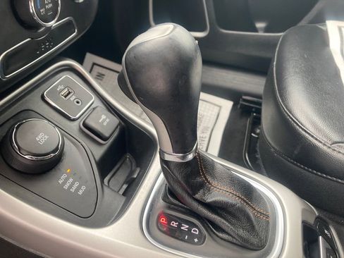 Used 2018 Jeep Compass Latitude image 31