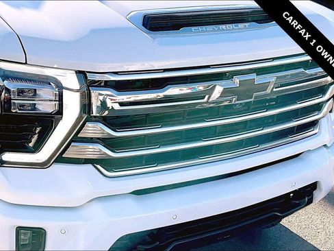 Used 2024 Chevrolet Silverado 3500 LTZ w/ LTZ Plus Package image 29