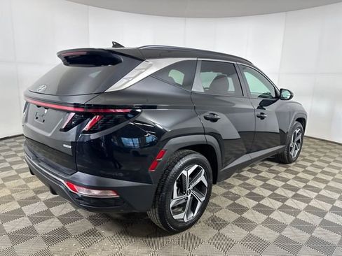 Used 2023 Hyundai Tucson SEL w/ Convenience Package image 3