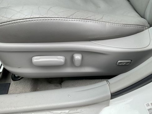 Used 2009 Toyota Camry XLE image 21