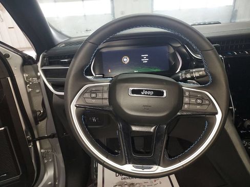 New 2024 Jeep Grand Cherokee Trailhawk AWD/4WD image 20