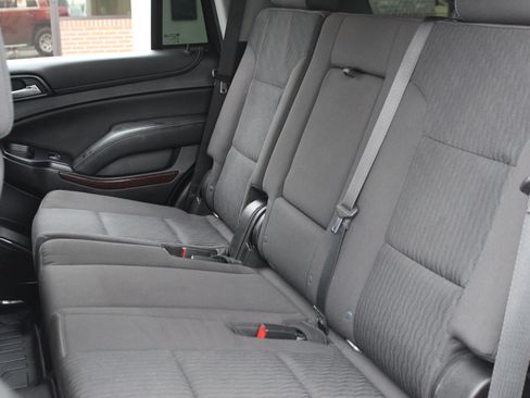 Used 2020 GMC Yukon SLE image 25