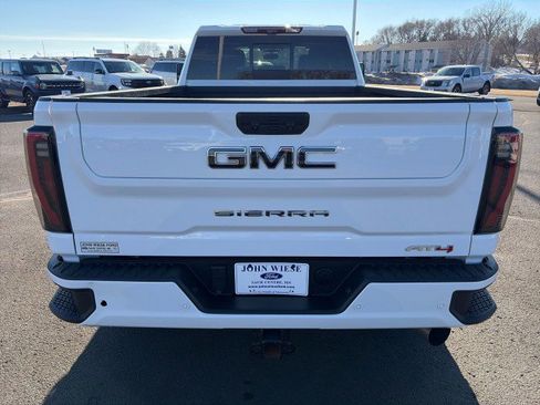 Used 2024 GMC Sierra 3500 AT4 w/ AT4 Premium Plus Package image 4