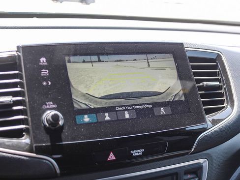 Certified 2023 Honda Passport TrailSport image 24