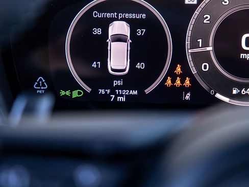 New 2026 Porsche Cayenne image 27