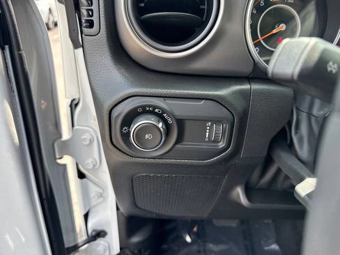 Used 2023 Jeep Wrangler Sport AWD/4WD image 44