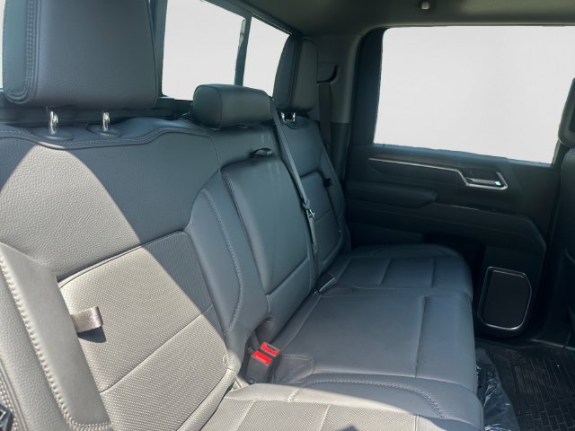 Used 2025 GMC Sierra 2500 Denali w/ Denali Reserve Package AWD/4WD image 17