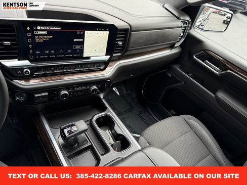 Used 2025 GMC Sierra 1500 Elevation image 24