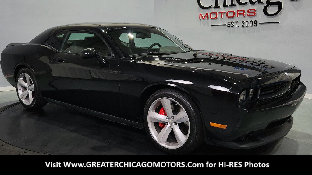 Used 2008 Dodge Challenger SRT8 RWD image 2