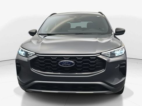 Used 2024 Ford Escape ST-Line w/ Tech Pack #1 image 3