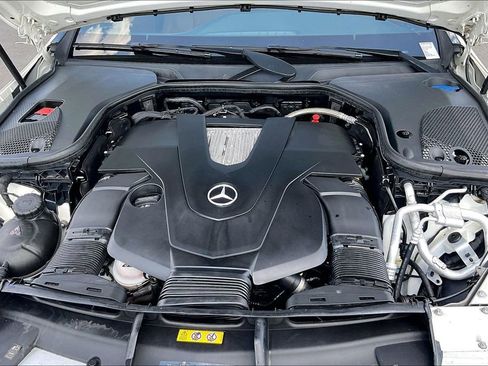 Used 2018 Mercedes-Benz E 400 Coupe image 30