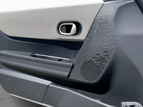 New 2026 MINI Cooper 2-Door Hardtop FWD image 10