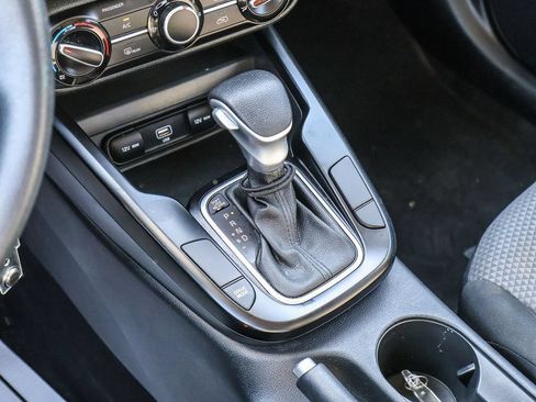 Used 2022 Kia Soul LX w/ Technology Package FWD image 38