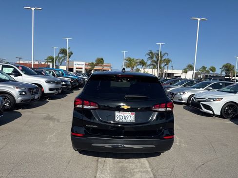 Used 2023 Chevrolet Equinox LT w/ Driver Convenience Package FWD image 5