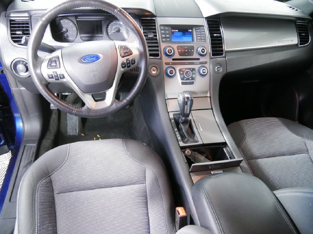 Used 2016 Ford Taurus SEL FWD image 3