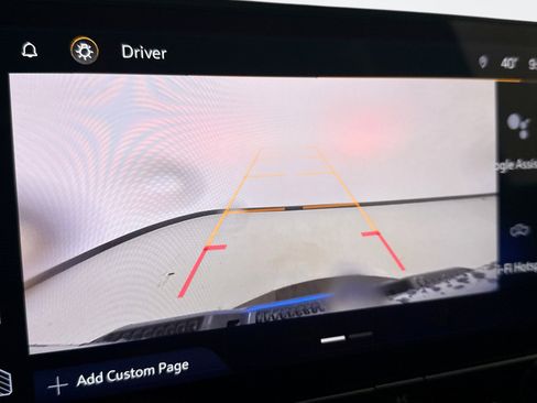 Used 2023 Chevrolet Colorado LT image 15