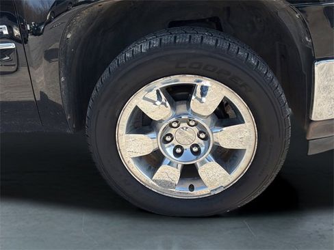 Used 2011 GMC Sierra 1500 SLE w/ Regional Value Package image 9