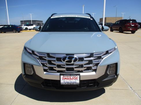 Used 2023 Hyundai Santa Cruz SEL Premium AWD/4WD image 11