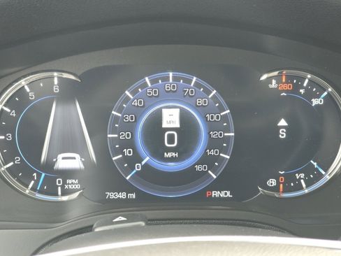 Used 2019 Cadillac Escalade Premium Luxury image 31