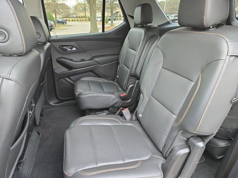 Used 2021 Chevrolet Traverse Premier image 15