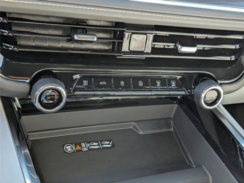 New 2026 Chevrolet Tahoe Premier RWD image 25