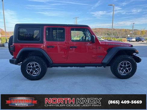 Used 2025 Jeep Wrangler Rubicon image 20
