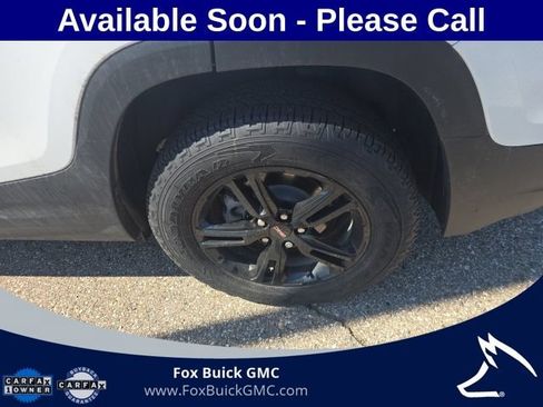 Used 2024 GMC Terrain AT4 w/ LPO, Floor Liner Package AWD/4WD image 5