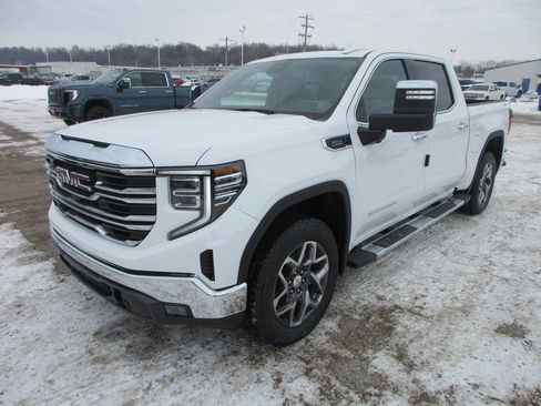 New 2026 GMC Sierra 1500 SLT w/ SLT Premium Plus Package image 11