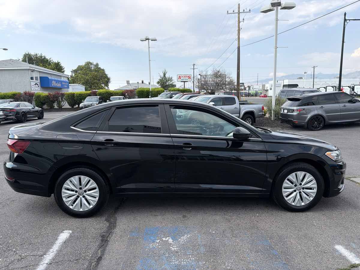 Used 2019 Volkswagen Jetta S w/ Driver Assistance Package FWD image 6
