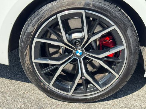 Certified 2023 BMW 540i xDrive w/ M Sport Package AWD/4WD image 9