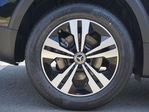 New 2025 Mercedes-Benz GLB 250 4MATIC image 17