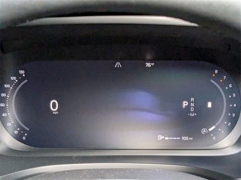 New 2026 Volvo V60 B5 Cross Country Plus w/ Climate Package image 16