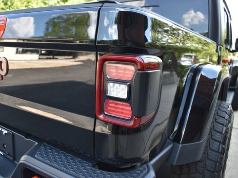 Used 2020 Jeep Gladiator Mojave AWD/4WD image 44
