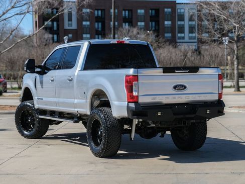 Used 2017 Ford F250 Lariat w/ Lariat Value Package image 21