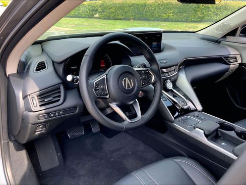 Used 2025 Acura TLX w/ Technology Package image 17