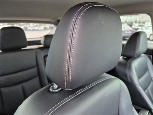 Certified 2022 Nissan Murano SV image 13