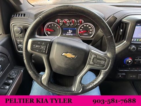 Used 2022 Chevrolet Silverado 2500 LT w/ Convenience Package image 21