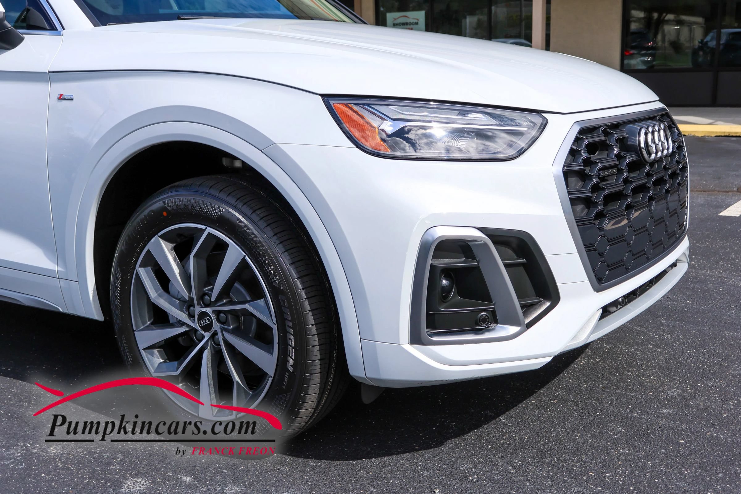 Used 2023 Audi Q5 2.0T Premium w/ Convenience Package AWD/4WD image 7
