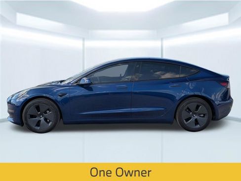Used 2022 Tesla Model 3 Long Range AWD/4WD image 2