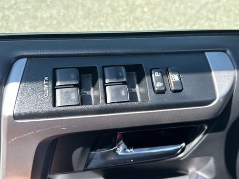 Used 2021 Toyota 4Runner SR5 Premium w/ Moonroof Package RWD image 29