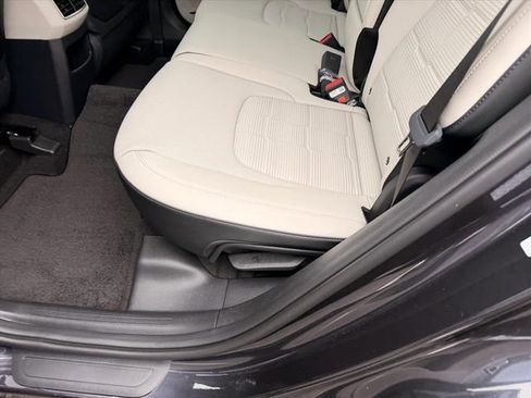 New 2026 Kia Sportage SX AWD/4WD image 10