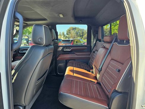 New 2025 GMC Sierra 2500 Denali Ultimate image 20