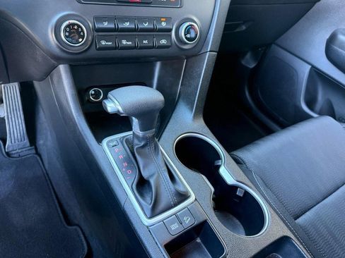 Used 2017 Kia Sportage LX image 27