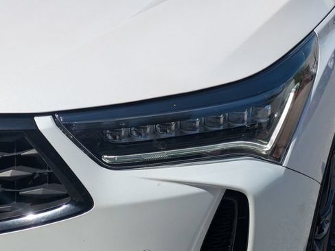 Used 2023 Acura RDX w/ Advance Package FWD image 10