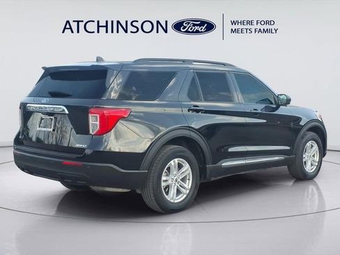 Certified 2024 Ford Explorer XLT AWD/4WD image 4