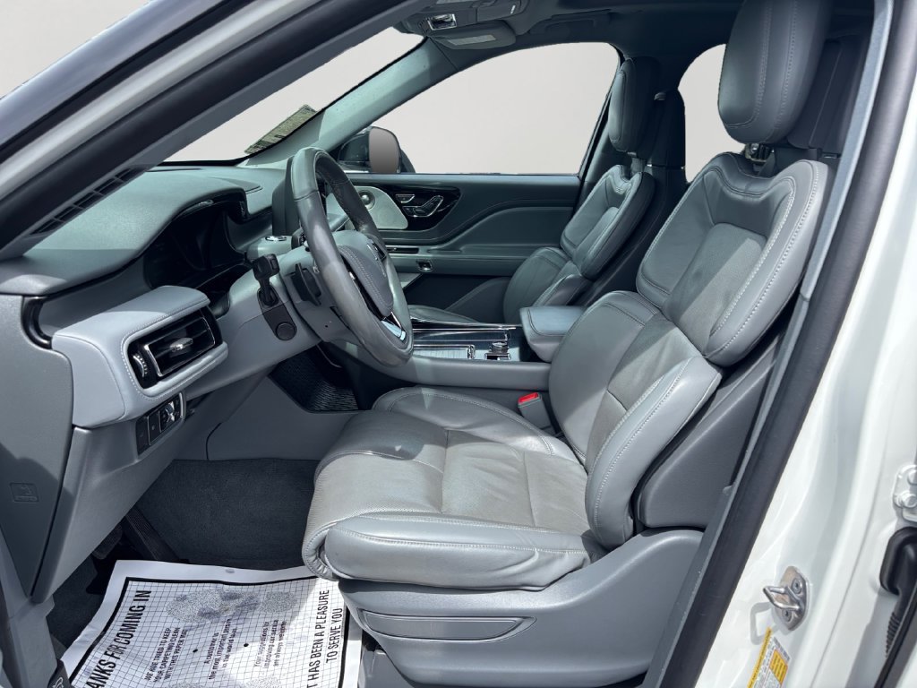 Used 2020 Lincoln Aviator Reserve w/ Equipment Group 202A AWD/4WD image 24