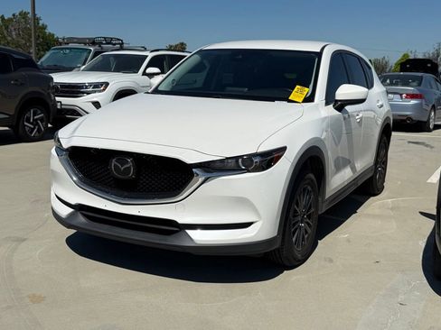 Used 2019 MAZDA CX-5 Touring image 4