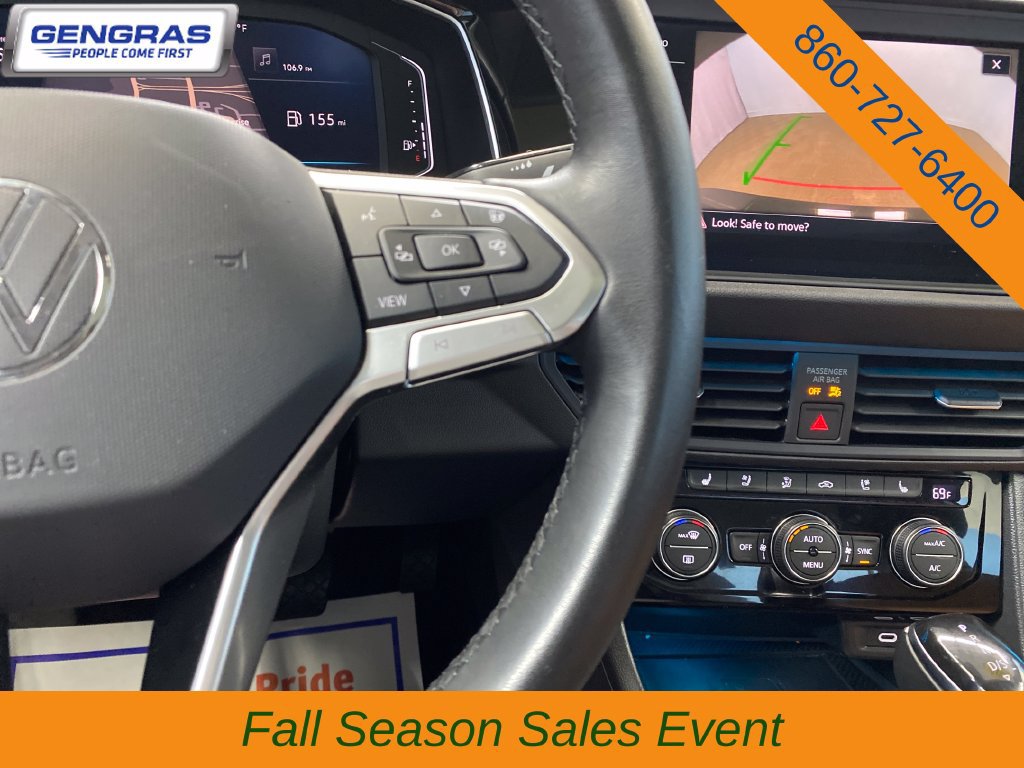 Used 2024 Volkswagen Jetta SEL FWD image 20